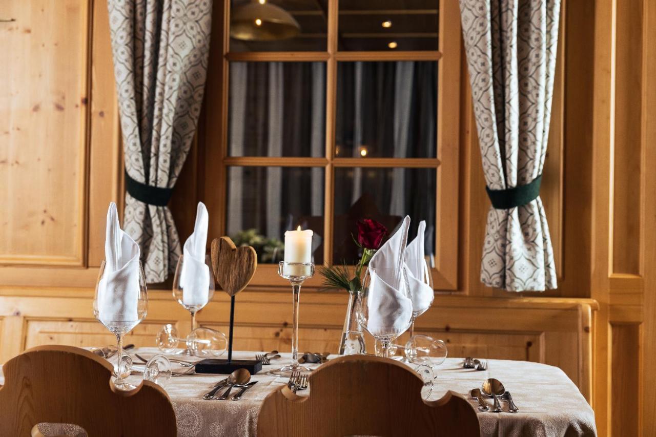 Hotel Vier Jahreszeiten Sankt Leonhard im Pitztal Ngoại thất bức ảnh