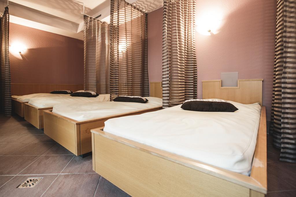 Hotel Vier Jahreszeiten Sankt Leonhard im Pitztal Ngoại thất bức ảnh