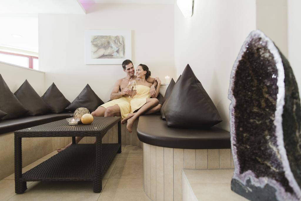 Hotel Vier Jahreszeiten Sankt Leonhard im Pitztal Ngoại thất bức ảnh