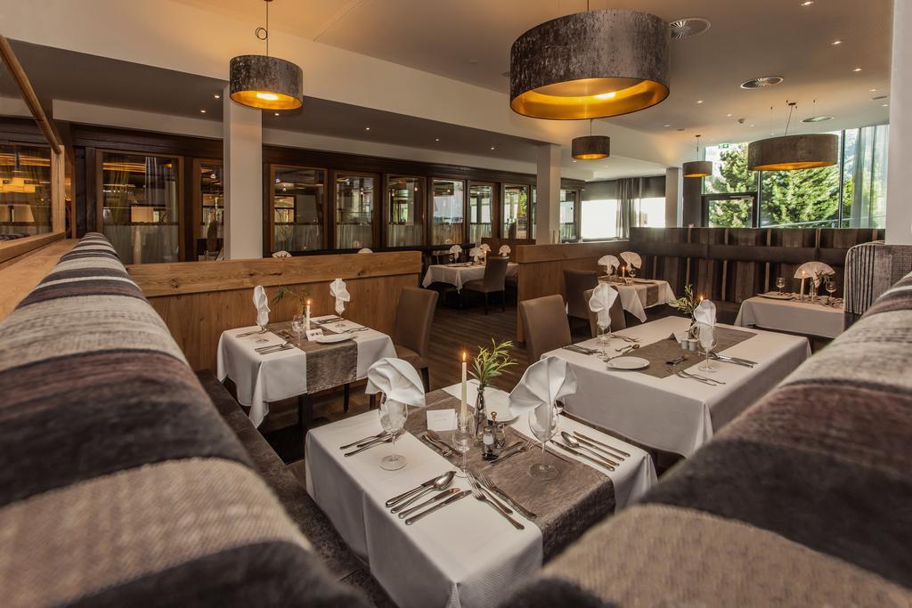 Hotel Vier Jahreszeiten Sankt Leonhard im Pitztal Ngoại thất bức ảnh