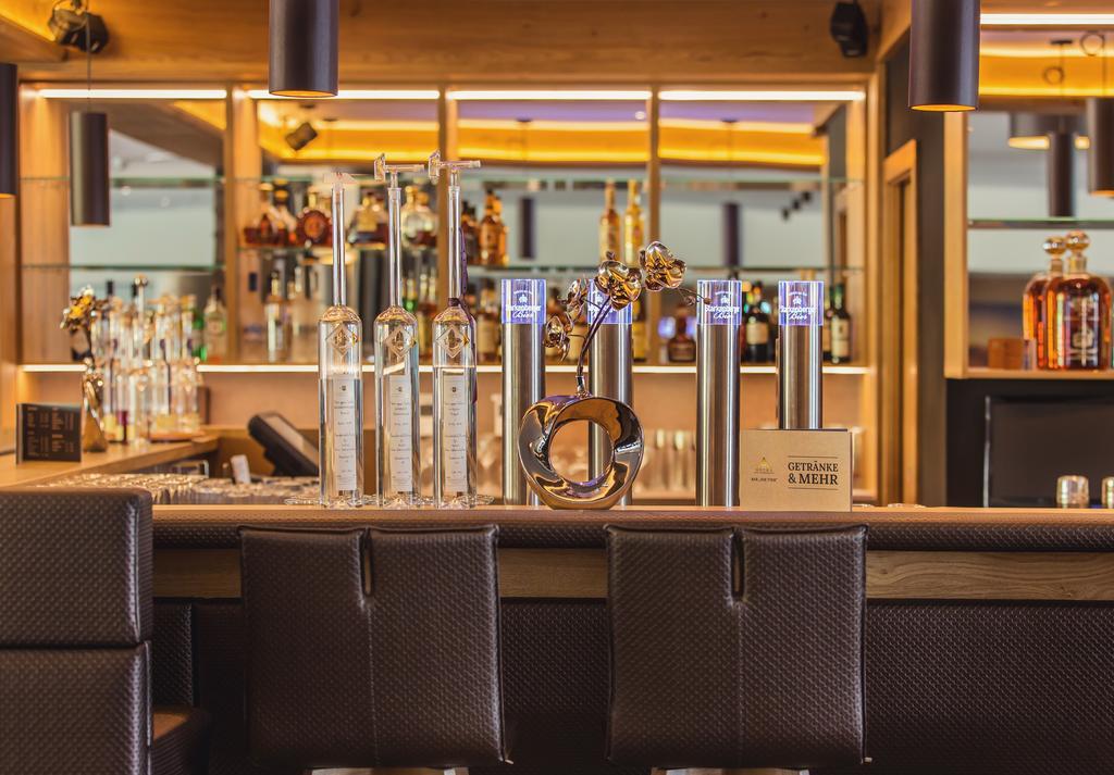 Hotel Vier Jahreszeiten Sankt Leonhard im Pitztal Ngoại thất bức ảnh