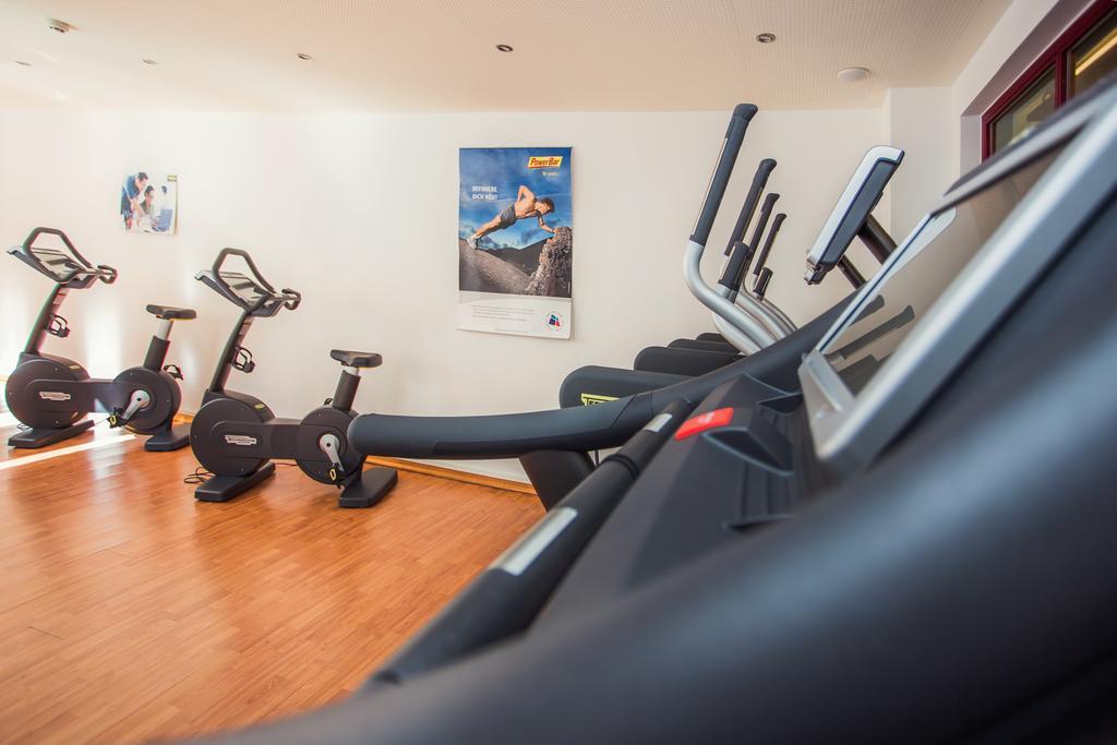 Hotel Vier Jahreszeiten Sankt Leonhard im Pitztal Ngoại thất bức ảnh
