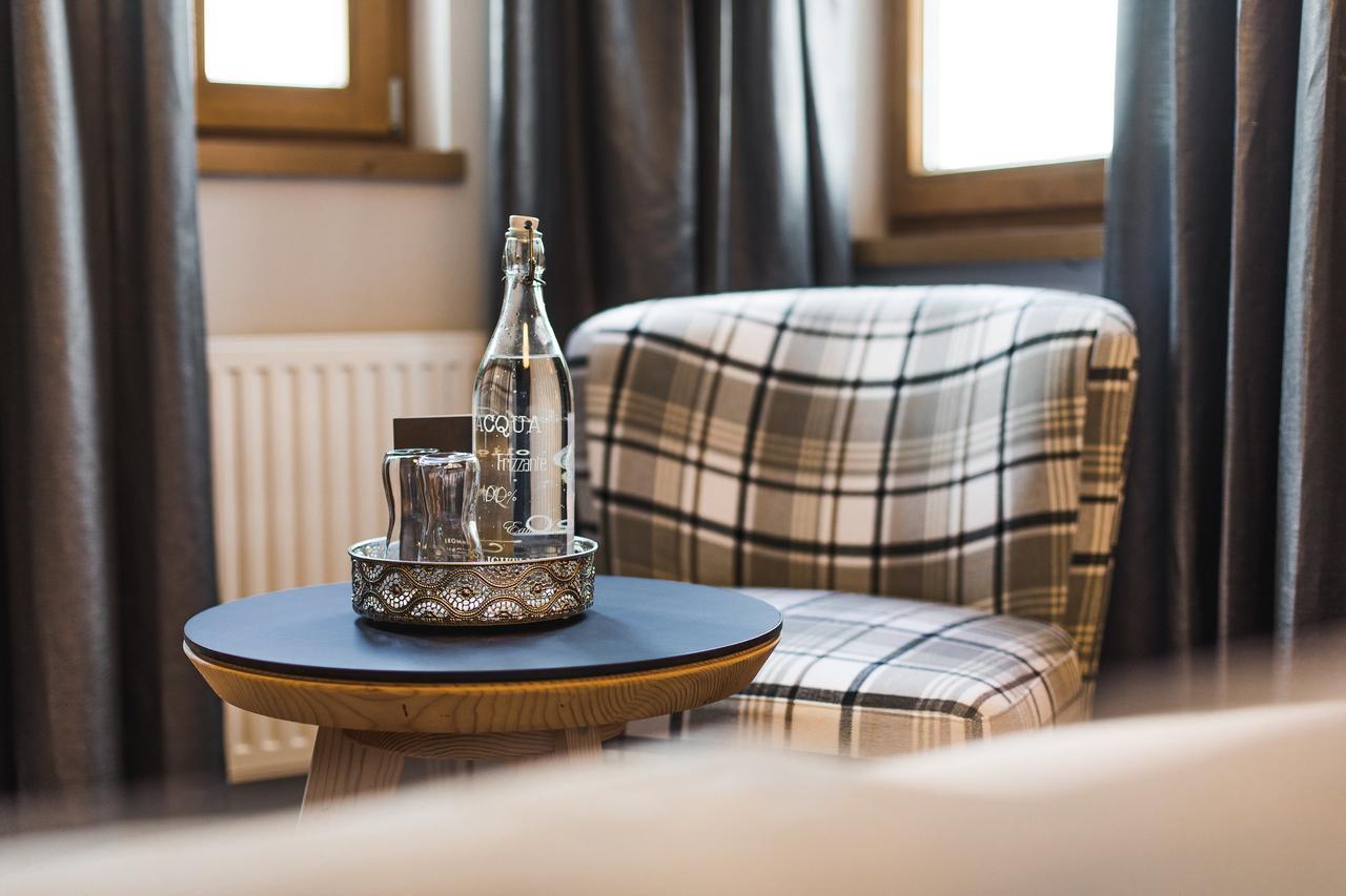 Hotel Vier Jahreszeiten Sankt Leonhard im Pitztal Ngoại thất bức ảnh