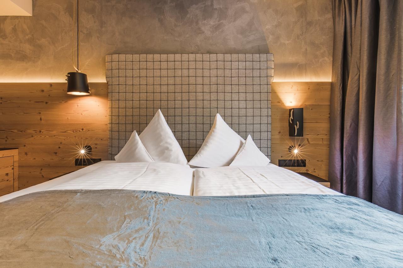 Hotel Vier Jahreszeiten Sankt Leonhard im Pitztal Ngoại thất bức ảnh