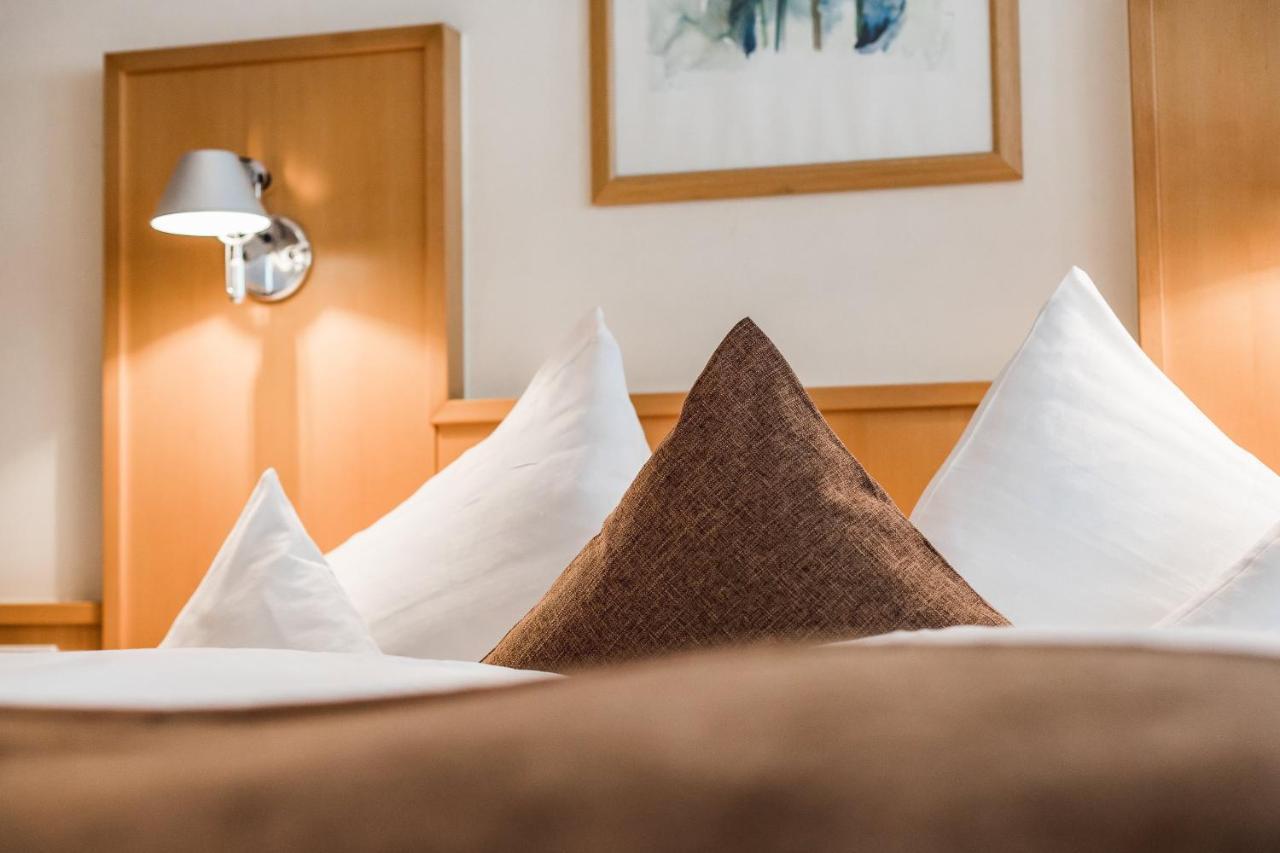 Hotel Vier Jahreszeiten Sankt Leonhard im Pitztal Ngoại thất bức ảnh