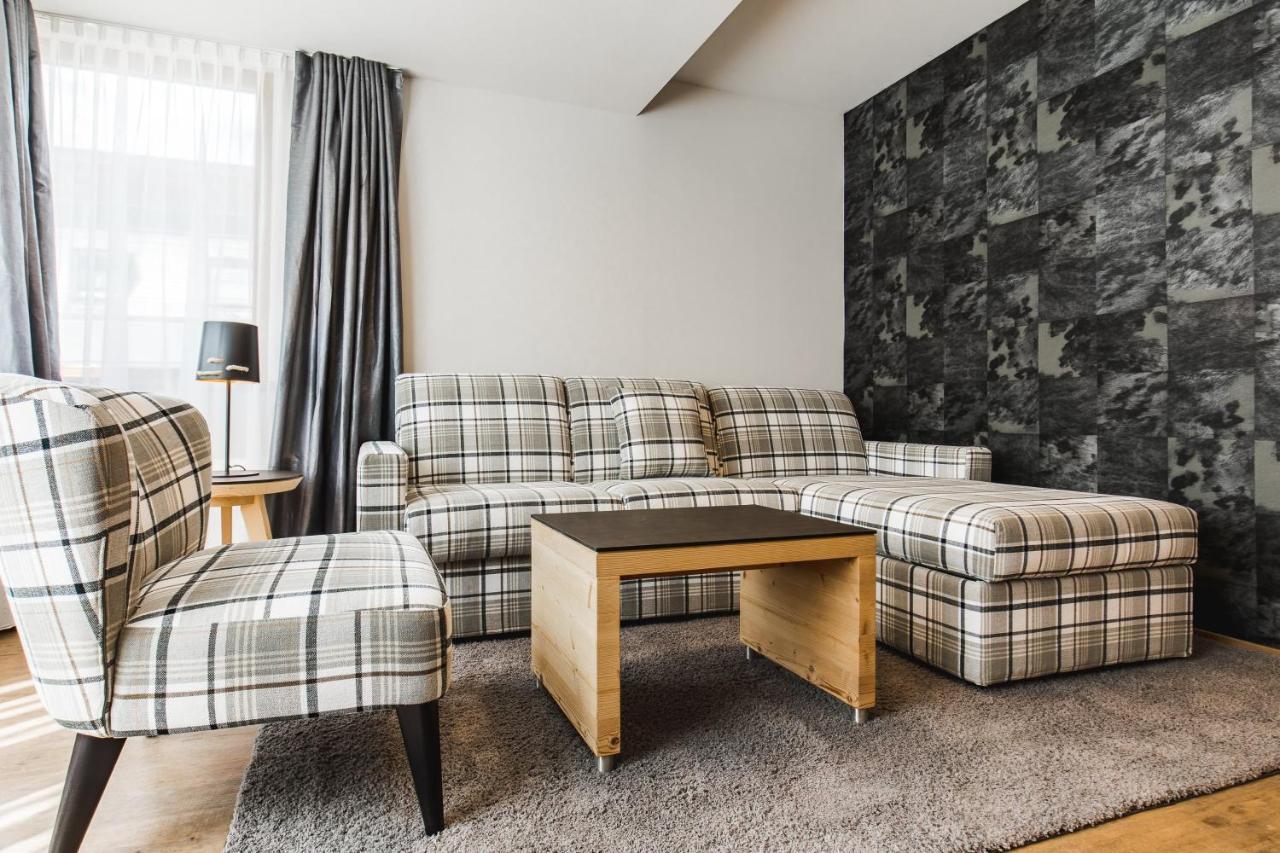 Hotel Vier Jahreszeiten Sankt Leonhard im Pitztal Ngoại thất bức ảnh